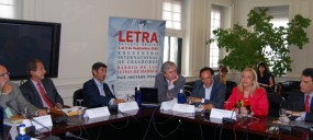 yolanda-vaccaro-letra-peras-presentacian