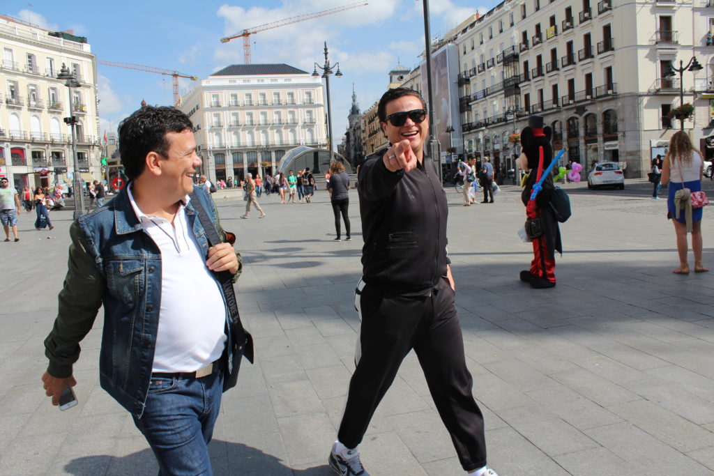 Carlos Bloom: “En 14 años que tengo de estar con Silvestre Dangond nunca he firmado un contrato con él”