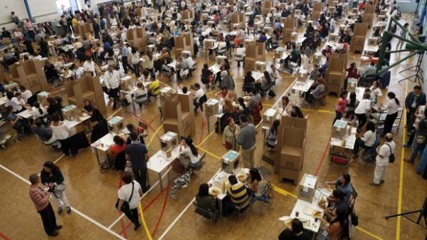 Pocos colombianos en España votaron en el plebiscito por la paz