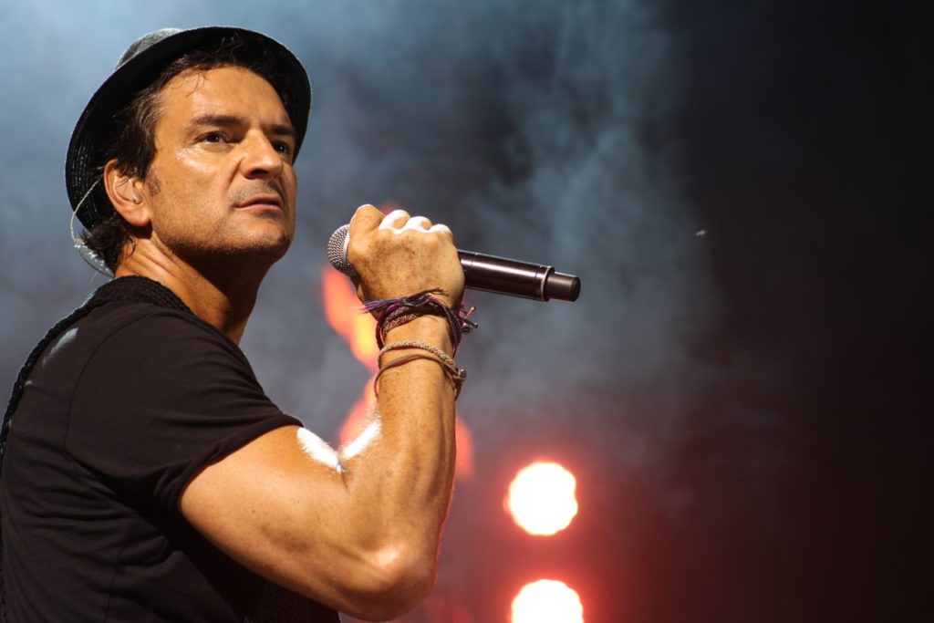 Ricardo Arjona suspende sus conciertos de Madrid, Barcelona, Málaga y Sevilla