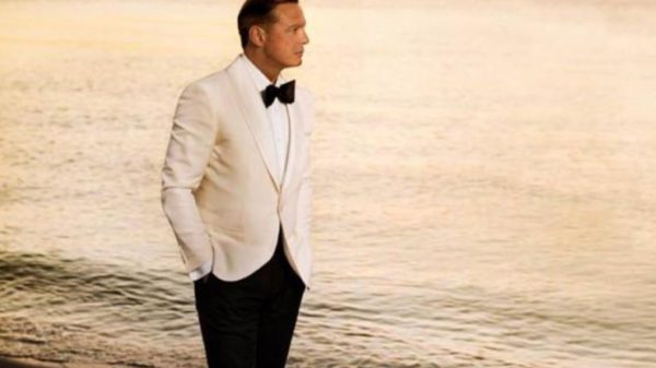 Luis Miguel regresa en noviembre con nuevo disco y estrena nueva imagen