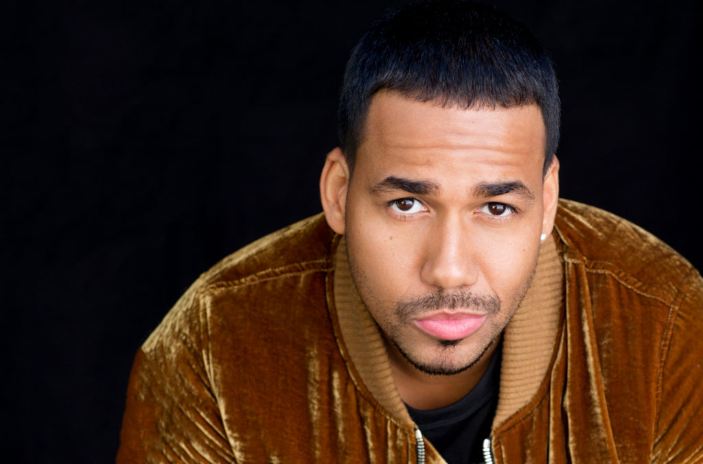 "Golden" de Romeo Santos elegido entre los 50 mejores discos de la revista Billboard