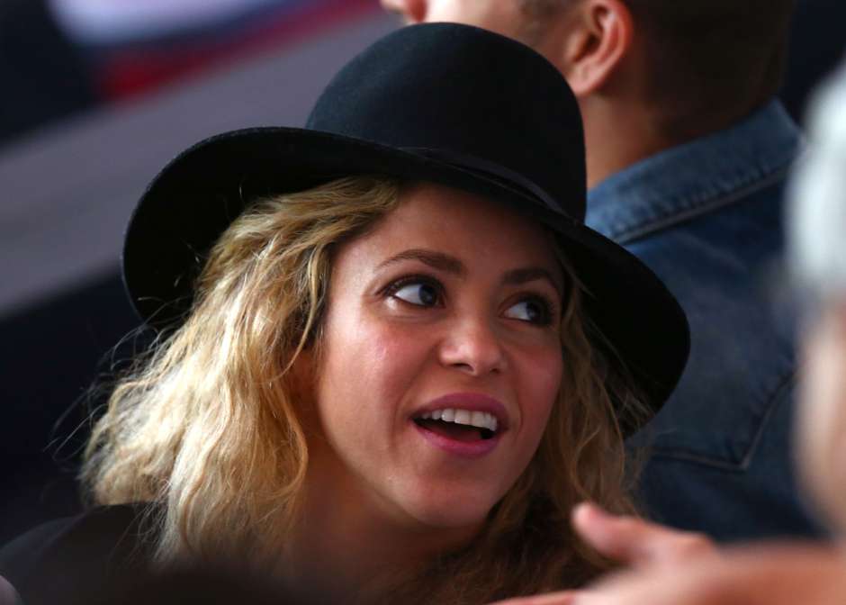 Shakira viajó a Bostón para operarse las cuerdas vocales