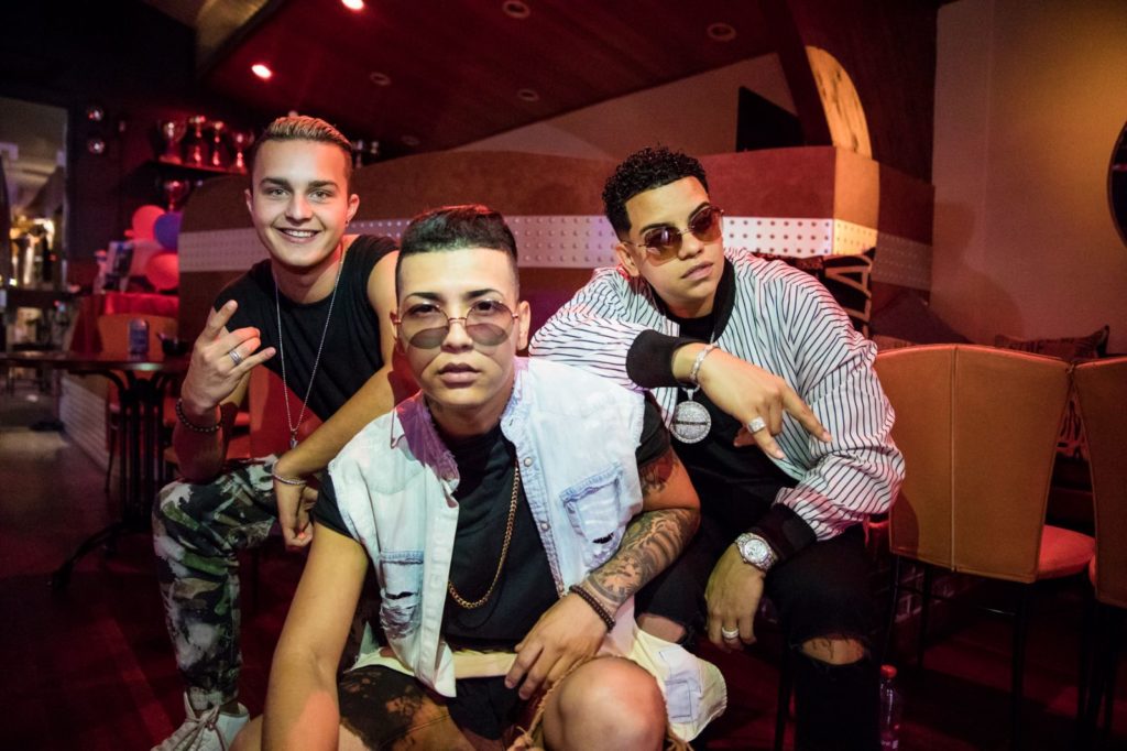 J Álavarez se une a Álex Roy y Wirlow en "Toda la noche" gracias a Reggaeton EU
