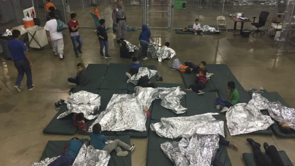 Indignación mundial por el trato vejatorio de Estados Unidos a niños inmigrantes