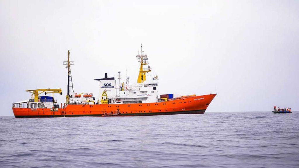 Pedro Sánchez pide acoger en España 629 inmigrantes que nadie quiere