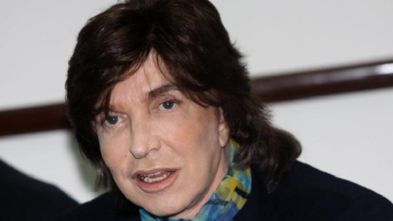 Camilo Sesto fue hospitalizado de urgencia por un cólico renal