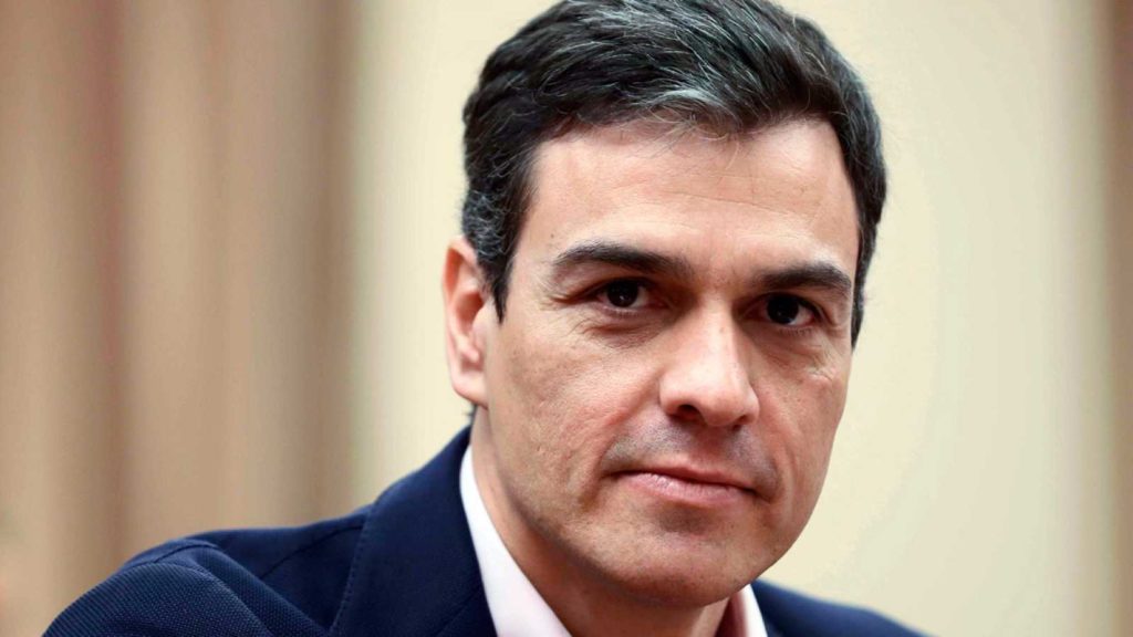 Pedro Sánchez y sus "propuestas" para ayudar a la inmigración