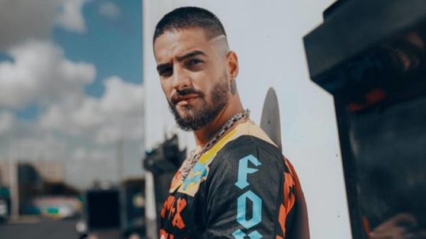 Maluma lanza "11:11", un álbum lleno de colaboraciones