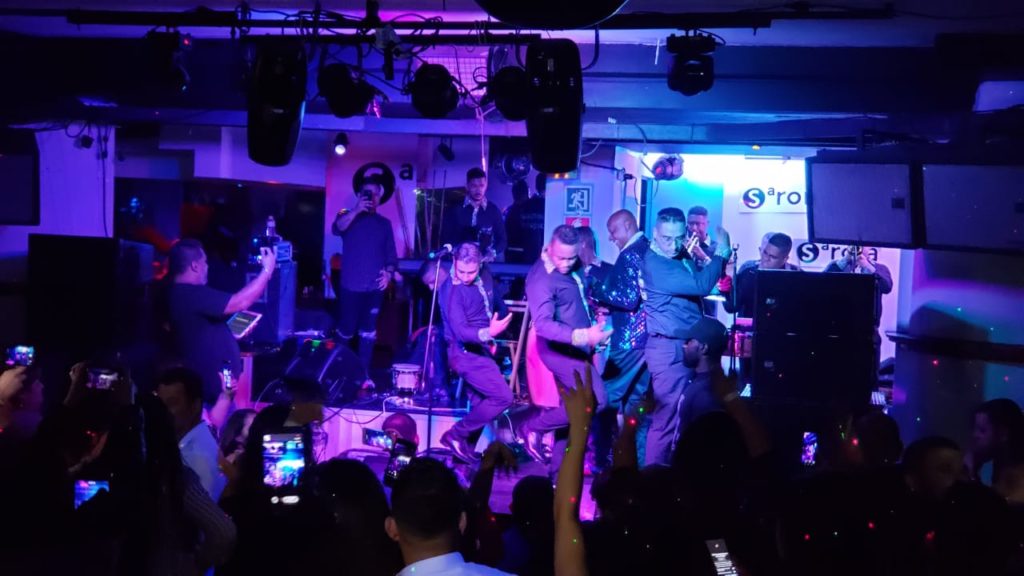 Guayacán Orquesta en Irún